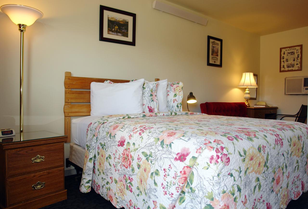 Carter Mountain Motel Cody Extérieur photo